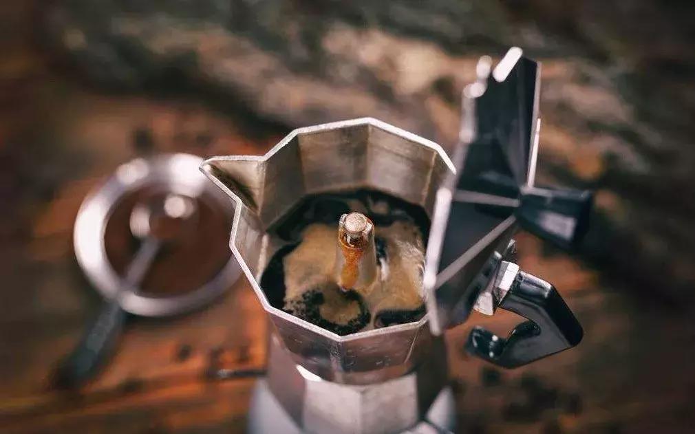 冲泡咖啡的种类和区别,冲泡咖啡的最常用的器具