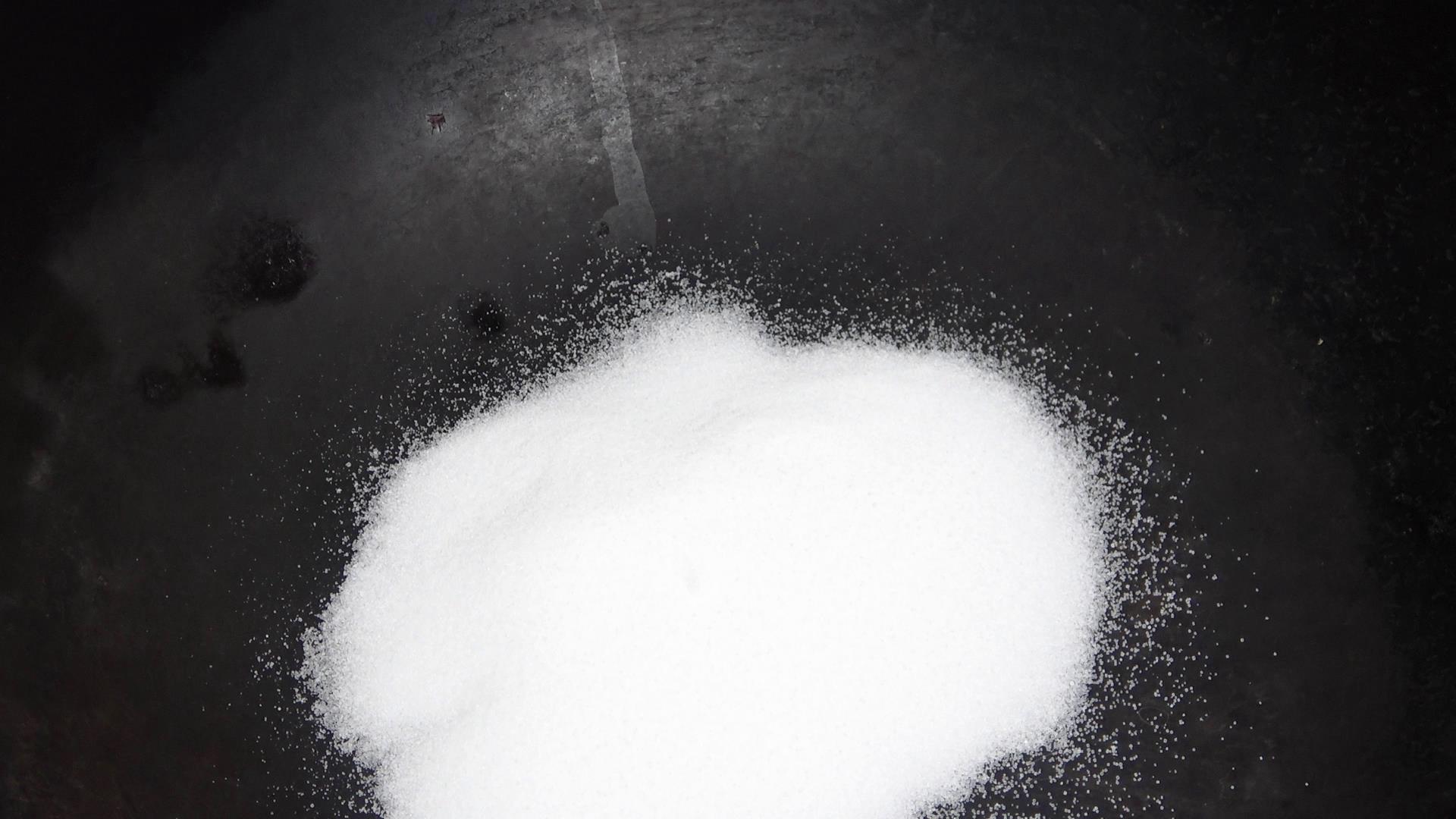 腌10斤四川腊肉放多少盐？30年比例配方告诉你，好吃不长霉