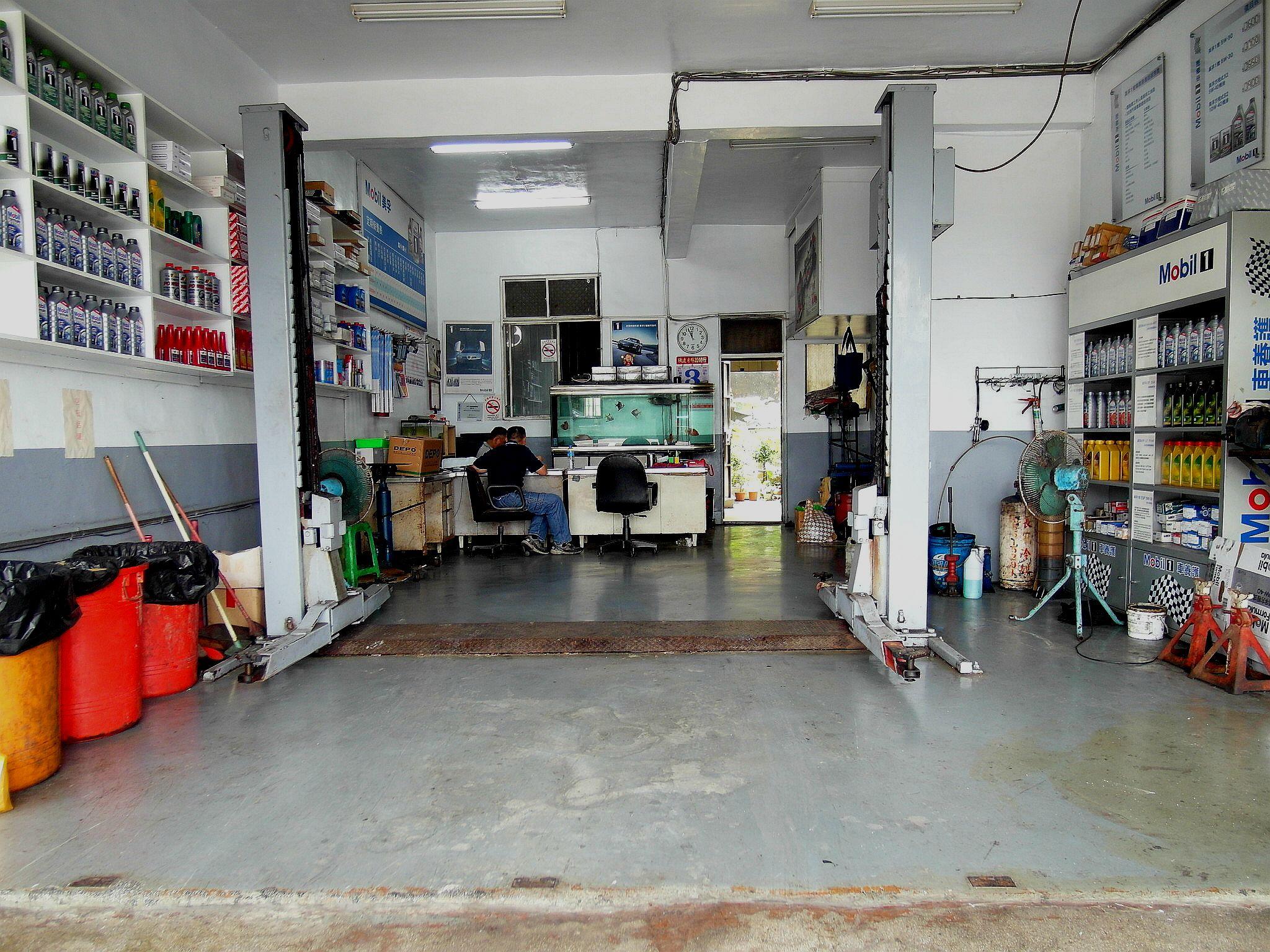 新车去修理店过夜会不会被偷换,汽车过夜会被偷换零件吗