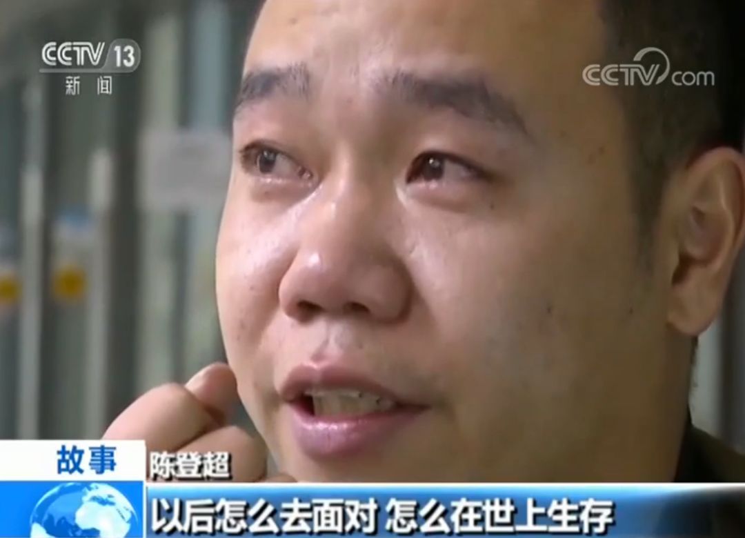 独腿外卖小哥日行四万步,送外卖小哥感动落泪