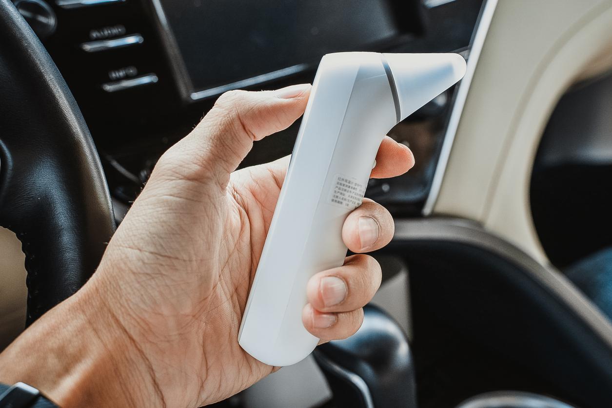 一秒测温，家中宝宝发烧有利器！米家耳温枪上手体验