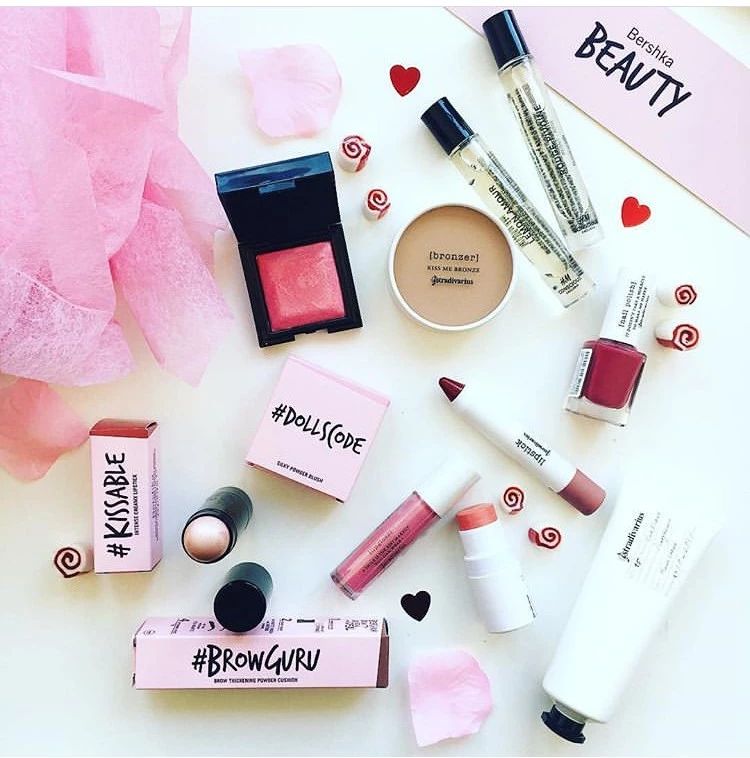 故宫口红出面膜,故宫推出的口红