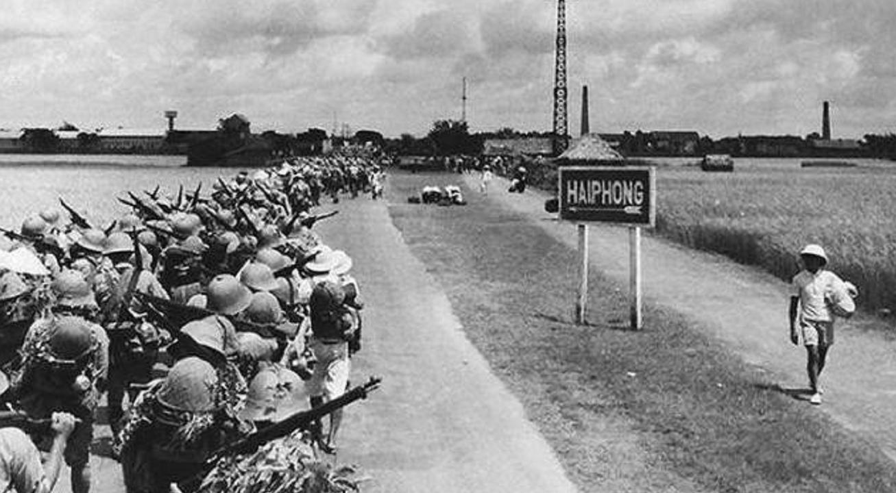 1965年胡志明秘密访华，说出此行3个目的，毛主席：我不同意第2个