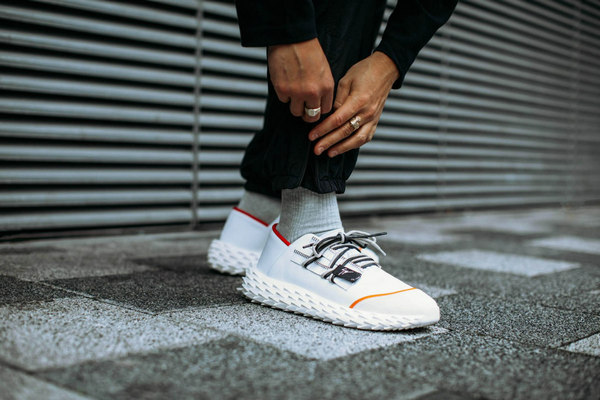 最时尚的运动鞋品牌,小众高街鞋子男运动鞋