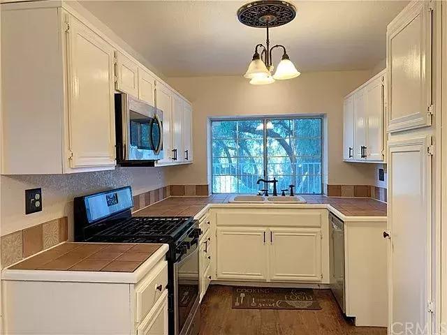 34万刀起，定居奇诺岗，跟着大趋势*击狙**公寓，捡漏和学区我都要！