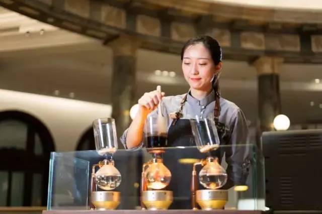 亚洲唯一一家星巴克工厂店,世界十大最具特色星巴克