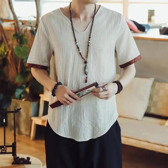 哇塞！43岁舅舅这样穿T恤，帅的让人心动，整条街回头率都归他