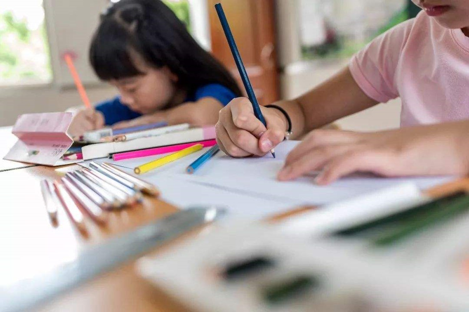 教育专家张敏：超度学习会让孩子产生厌学心理，玩耍时间是必须的