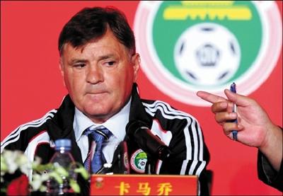 国足1比5泰国足球之夜,国足1-1泰国赛后