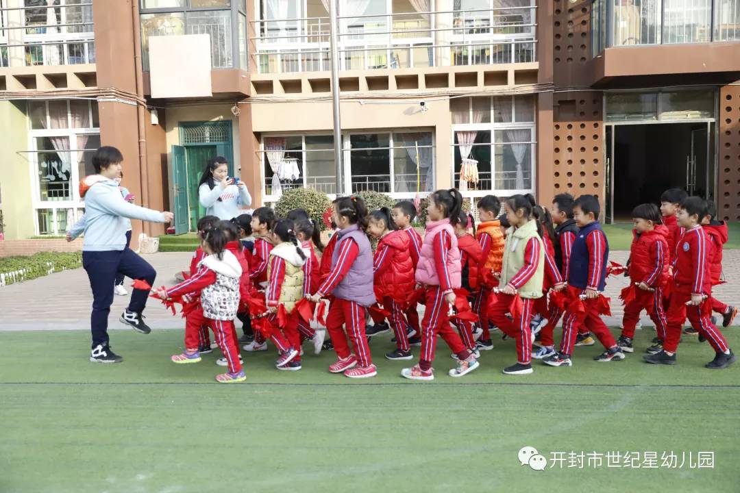 幼儿园足球运动会,幼儿园足球运动展示