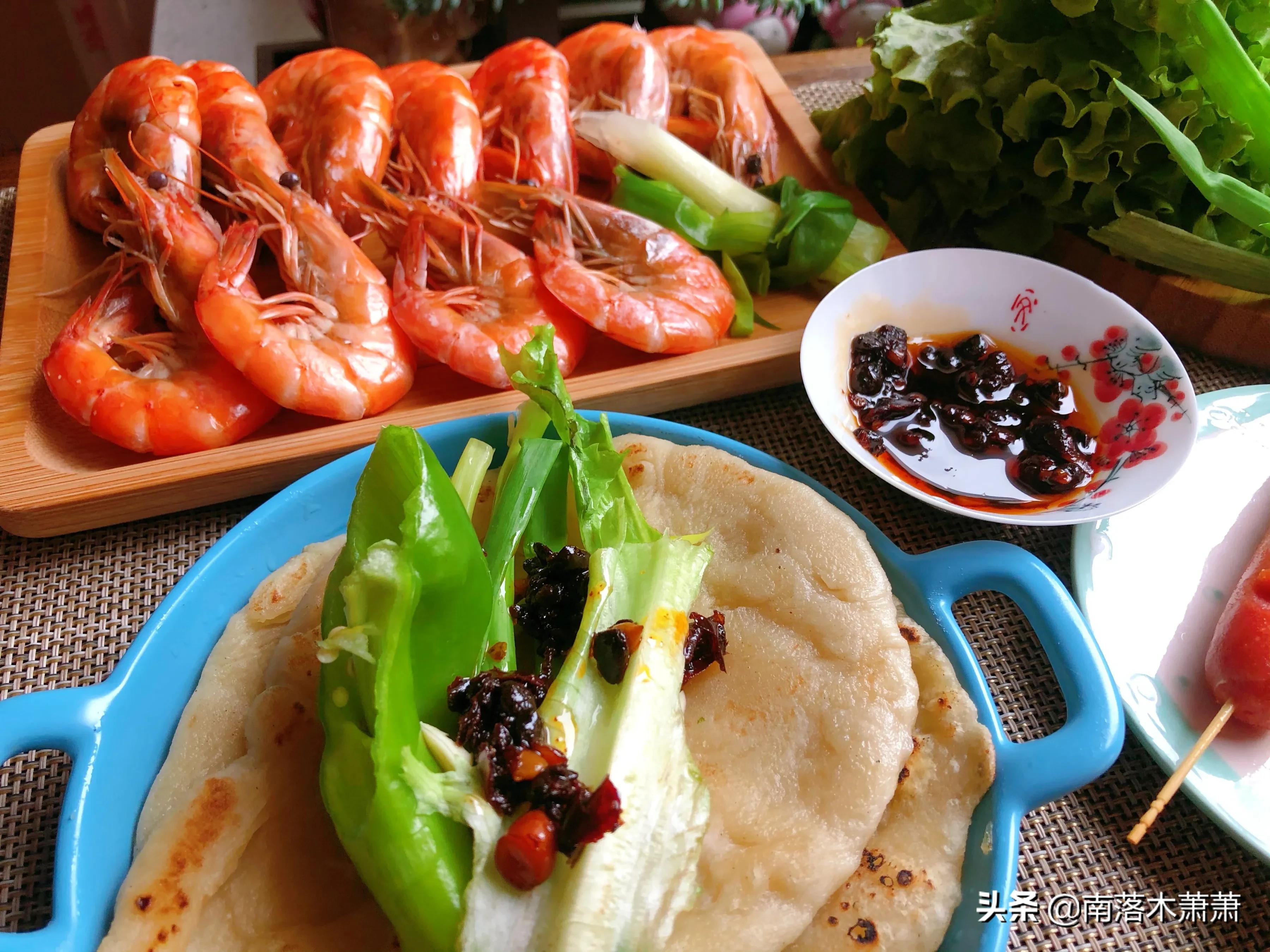 水煮大虾是冷水下锅还是开水下锅,水煮大虾是热水下锅还是凉水下锅