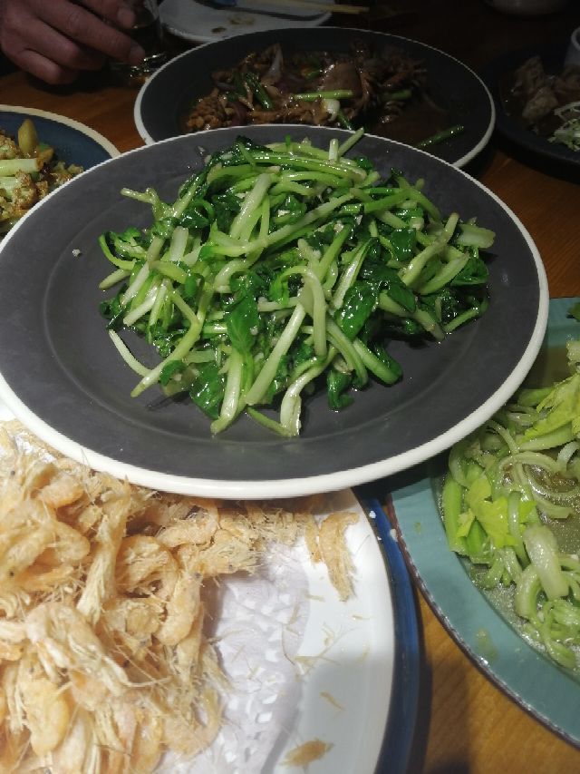 秦皇岛海鲜自助餐厅排行榜第一,秦皇岛最大的海鲜餐厅