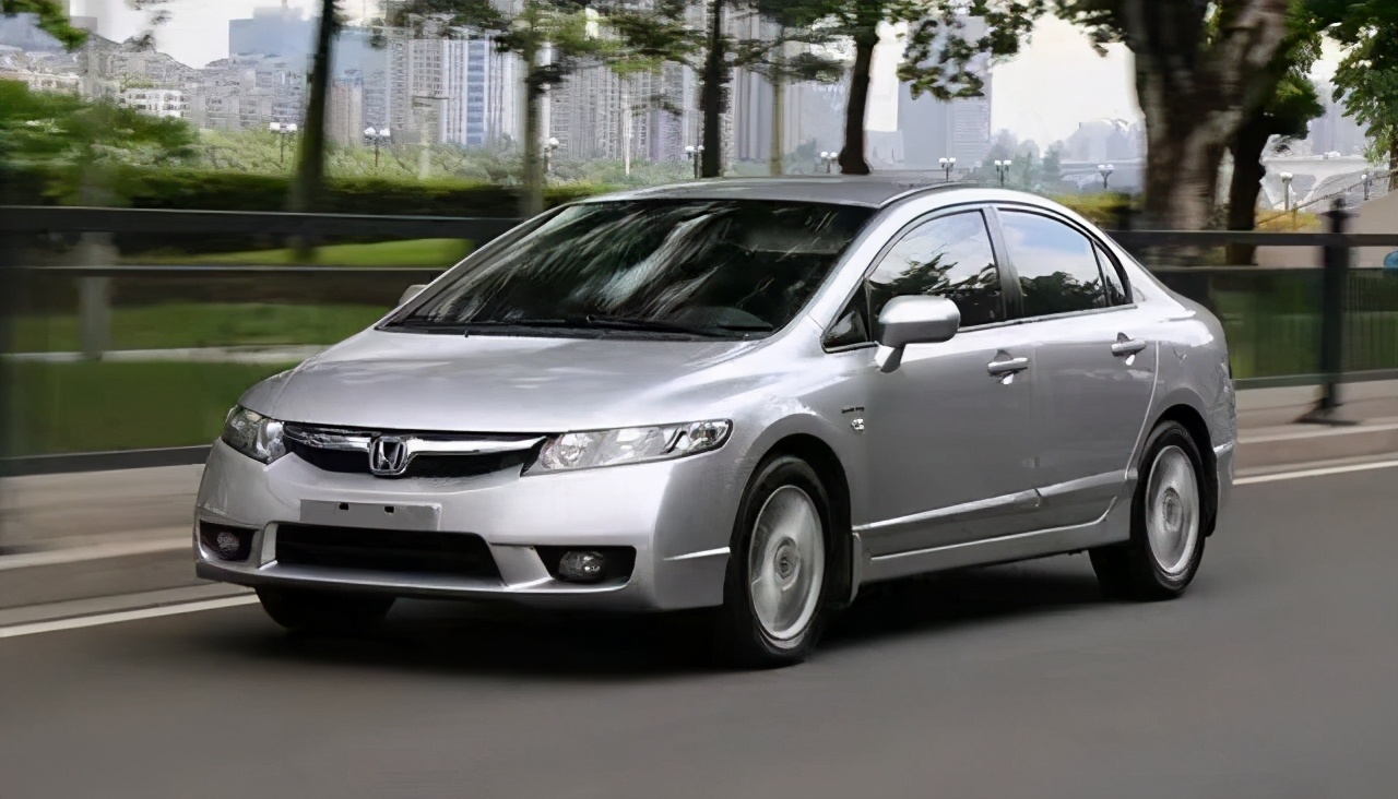 老司机教你如何挑选购买二手车,怎么样买二手车最便宜车况又好