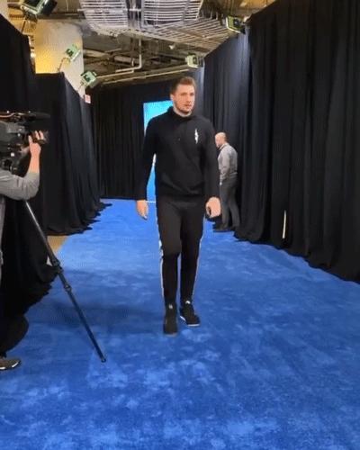 客制球鞋最新款,高端球鞋有哪些