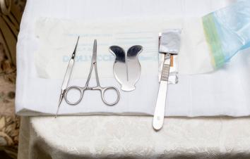 给男人包皮割了犯法吗,割男生包皮的好处坏处