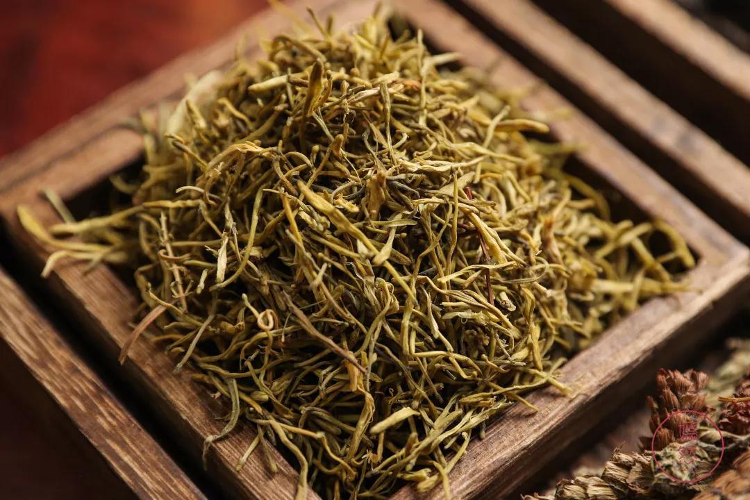 龟苓膏真假对比,真龟壳的龟苓膏