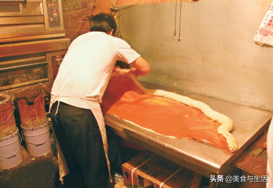 这家北京老字号消费低还美味,保定市曲阳县老北京风味烧饼