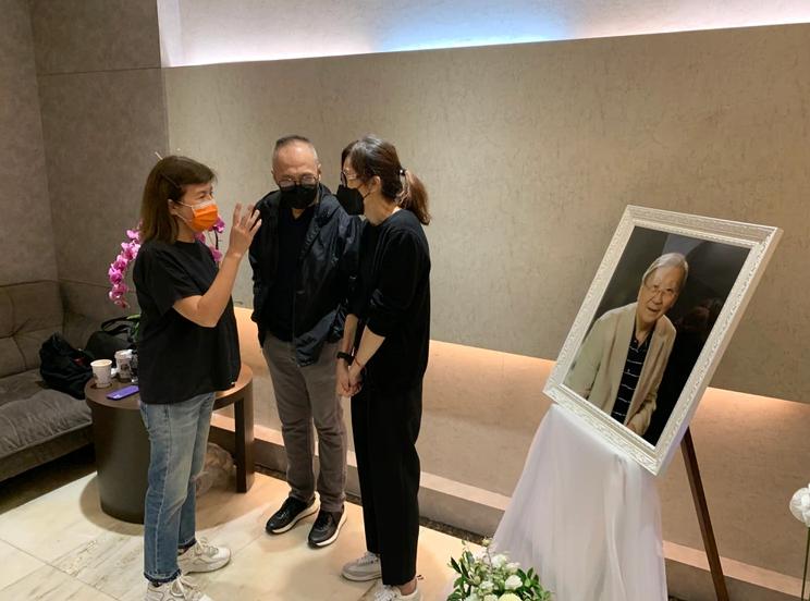 房祖名谈林凤娇哭,房祖名绿色衣服