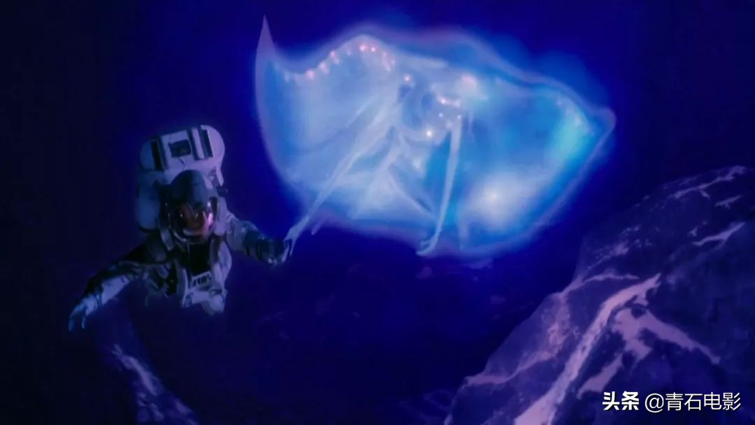 迪士尼电影片头30年演化全过程,迪士尼30年代动画制作过程