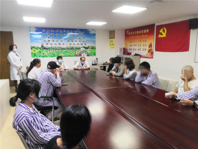 《ReCell直播间》在线观看突破130万！留言3000条