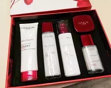 想让妈妈去跳广场舞,给爱跳广场舞的妈妈送什么礼物