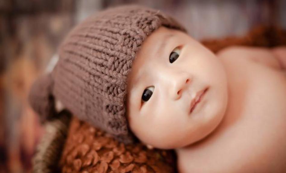 从小开始捏鼻梁会变高吗,从小捏鼻梁