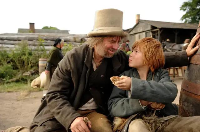 汤姆·索亚的历险，是许多人童年的幻想