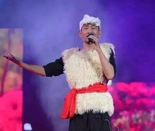 阿宝变身软饭男,阿宝到底是干嘛的