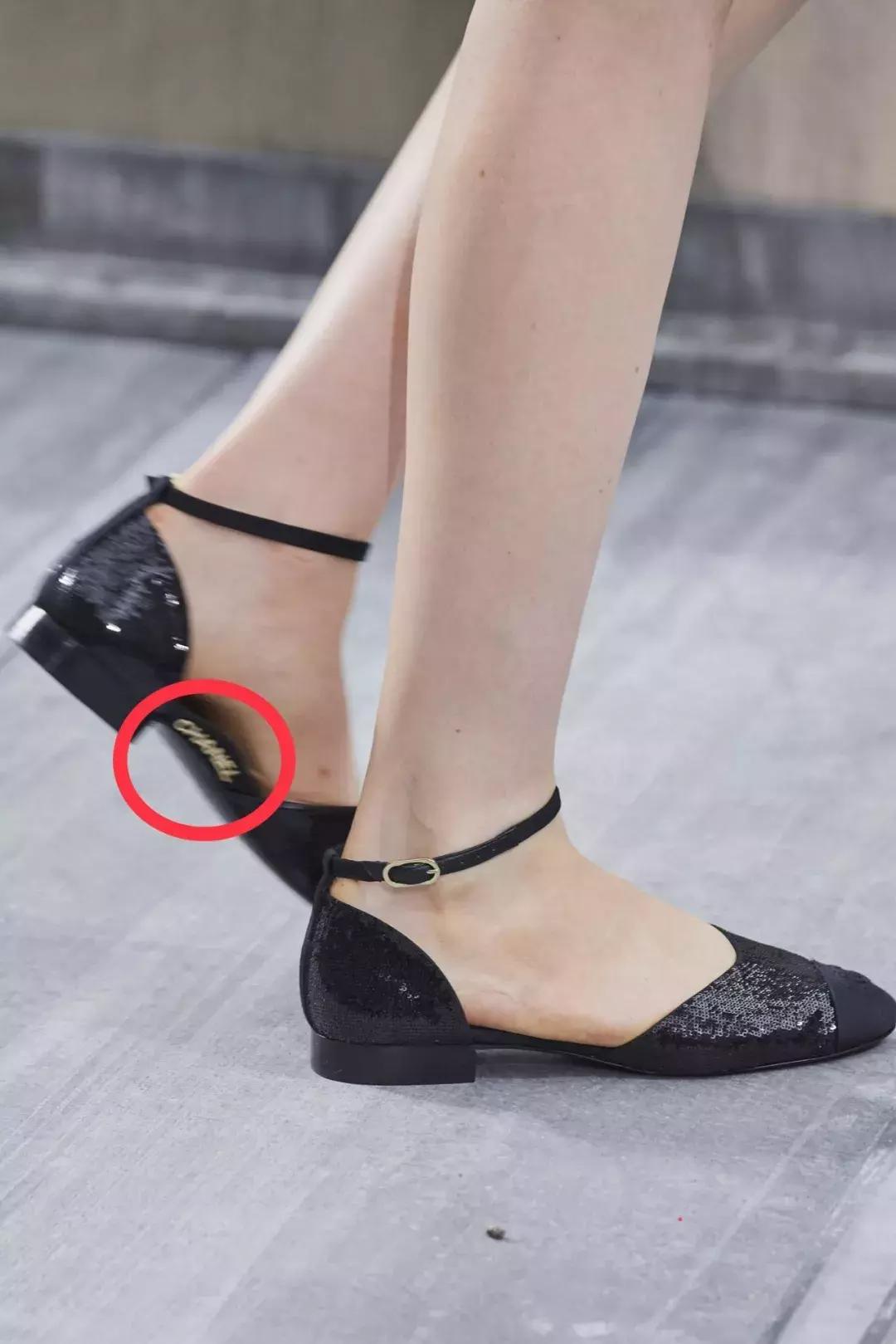 香奈儿新款手袋街拍,香奈儿经典手袋粗花呢