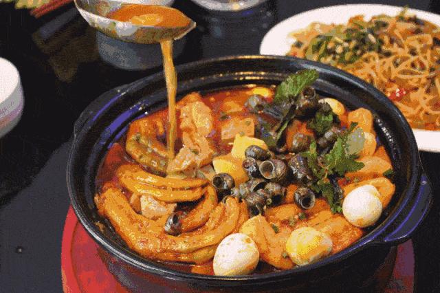 广西低调小城竟然藏了个小奈良,广西有座低调的养老小城