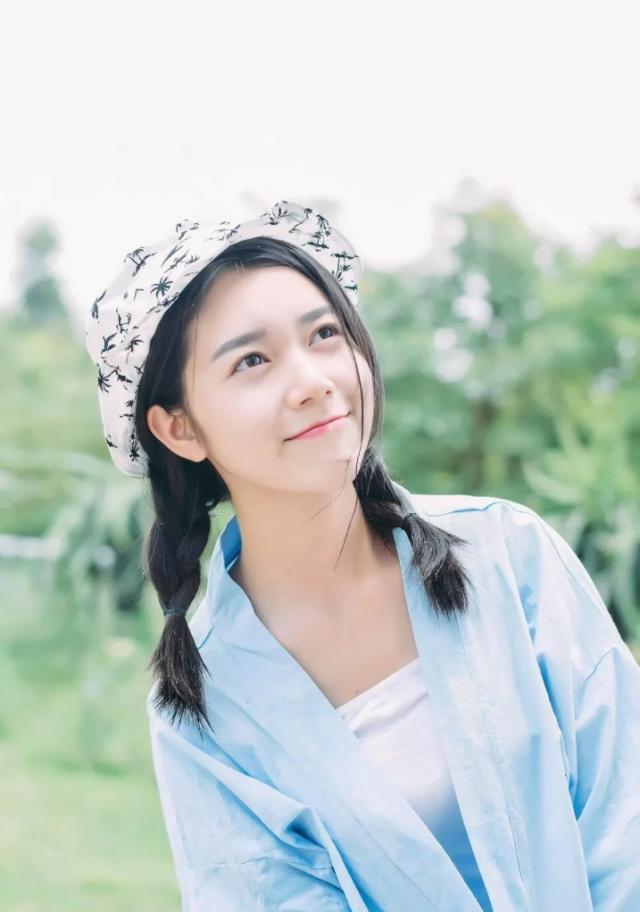 学会了这些拍照技巧怎么拍都好看,必须掌握的9个拍照姿势