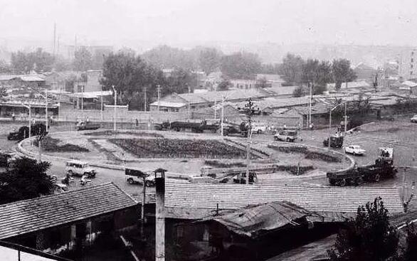 公主坟是真的埋葬着还珠格格吗,公主坟里的还珠格格是真的吗