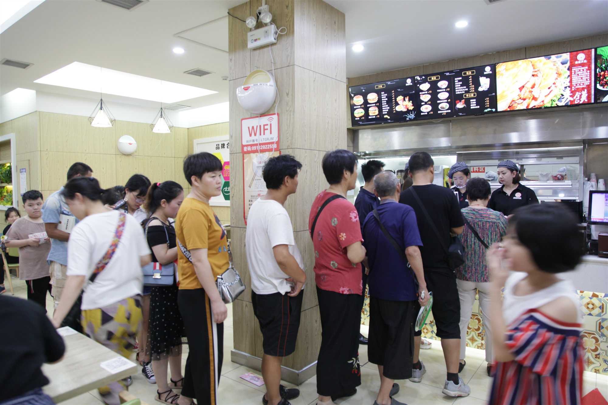 凉皮肉夹馍连锁加盟电话,陕西肉夹馍加盟实体店