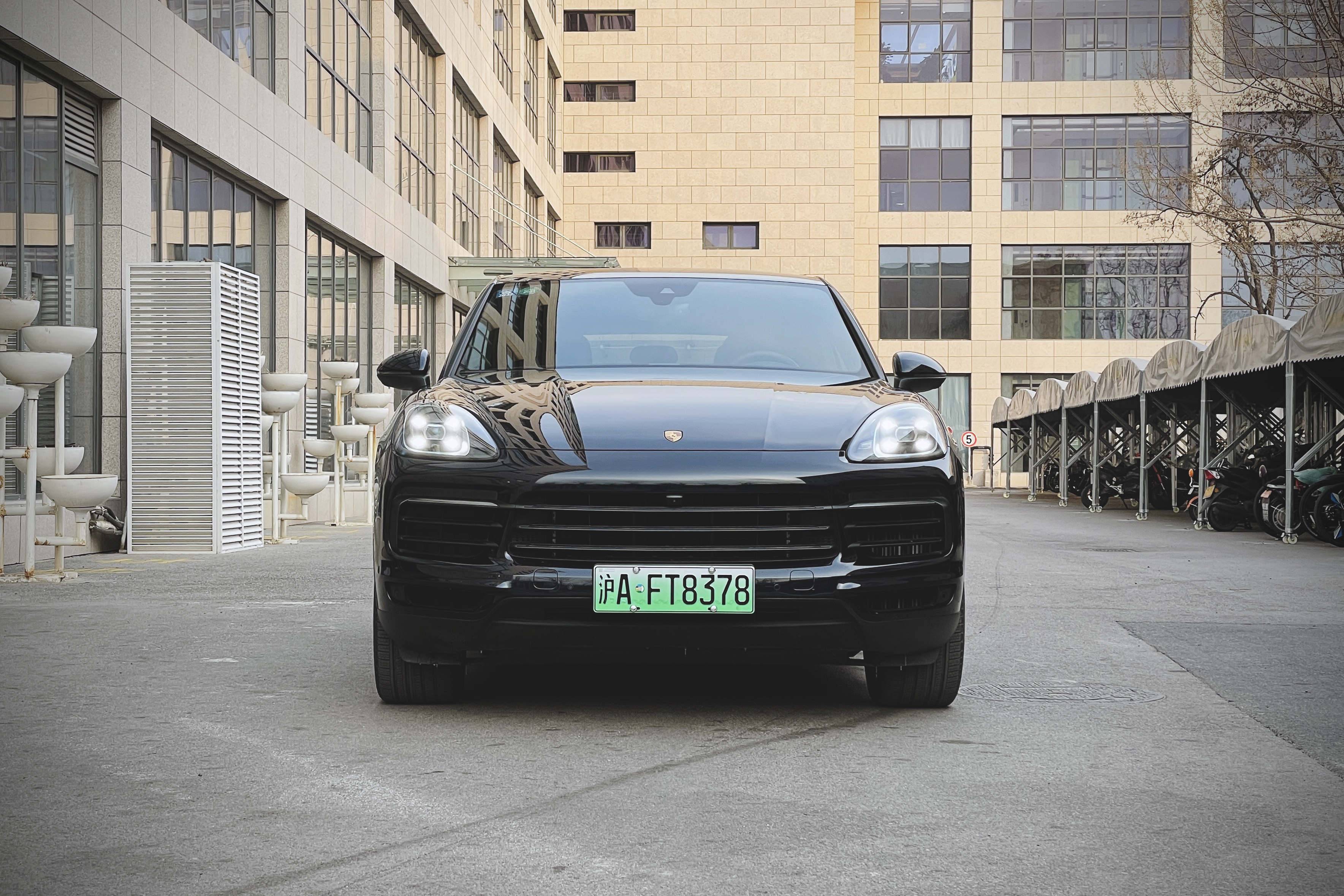 卡宴coupe和e-hybridcoupe外观有区别吗,试驾卡宴coupe2024款