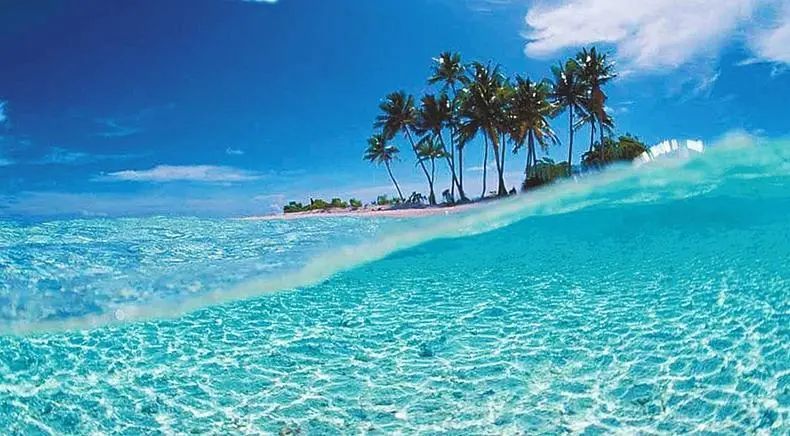 全球最适合蜜月旅行十大海岛,十大海岛度假胜地