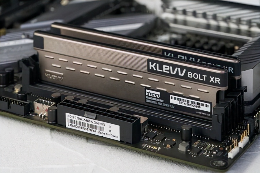 科赋bolt3600内存评测,科赋ddr424008gb