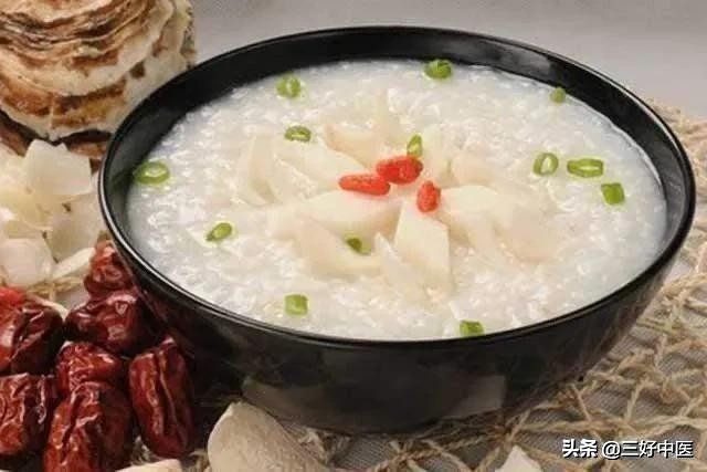 中医治疗肺炎咳嗽有什么特效药,中医对支原体肺炎后期的咳嗽咋治