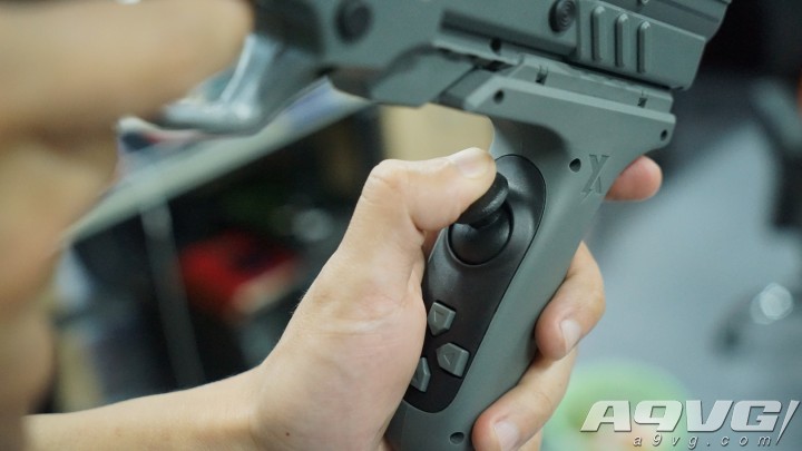 全平台枪型控制器X-Rover沙漠之狼开箱体验