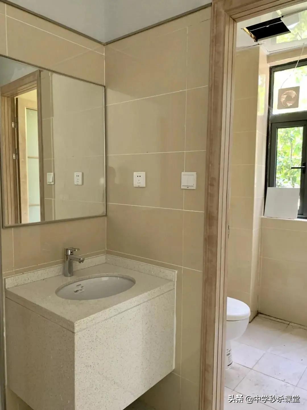 深圳近30所高中宿舍实景图曝光,深圳高中学校宿舍合集