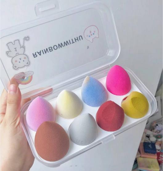 粉扑、美妆蛋、化妆刷，用它们化妆有什么区别？