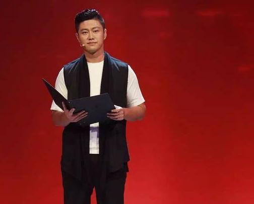 “李二牛”赵荀：拍电影时不慎坠楼，抢救3天3夜，如今怎样了？