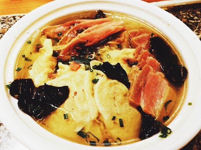 杭州西湖乌镇苏州南京上海攻略,天青色等烟雨乌镇旅游