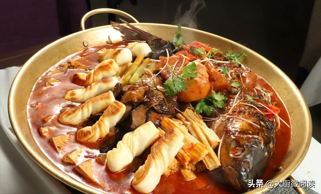 大锅炖鱼老汤,酸甜口家庭炖鱼