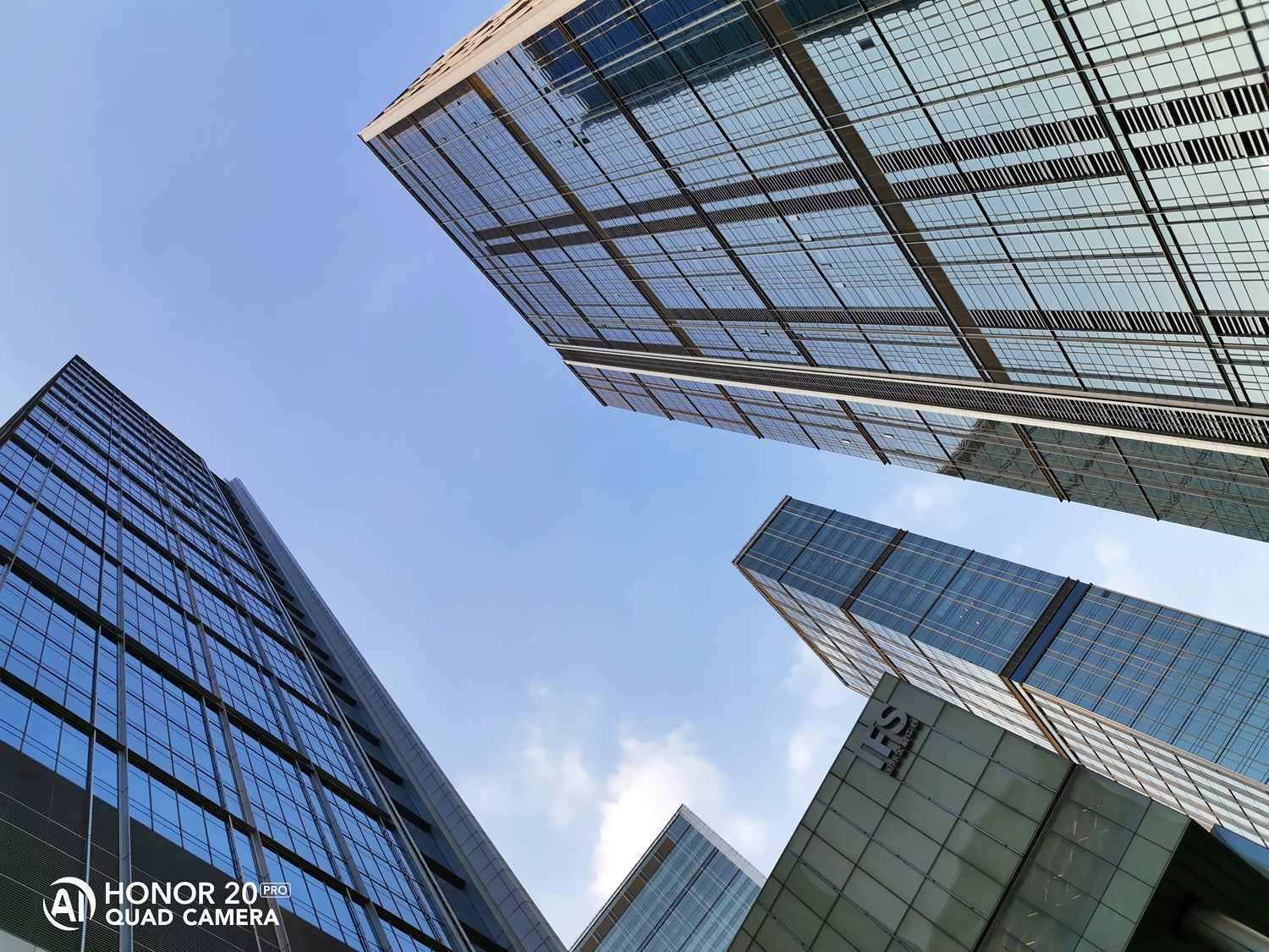 荣耀畅玩20pro怎么样,荣耀20pro实际体验如何