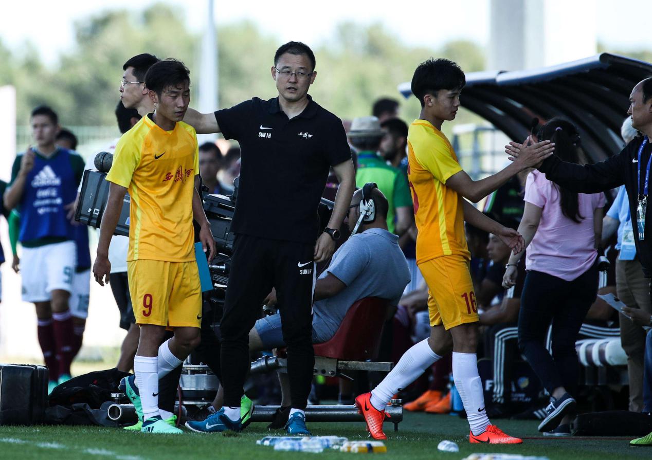 韦世豪和孙继海有多像,孙继海谈韦世豪缺席亚洲杯