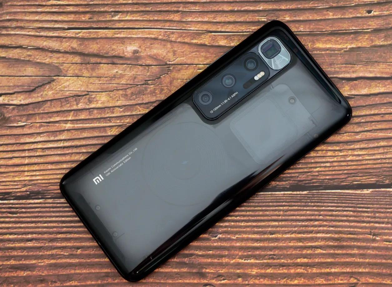 买小米10至尊版好还是苹果11好,等华为mate40还是买小米10至尊