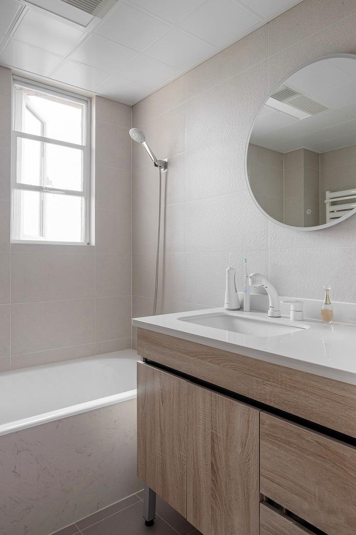 140平简约浅色系装修,轻奢浅冷色调装修高级感120平