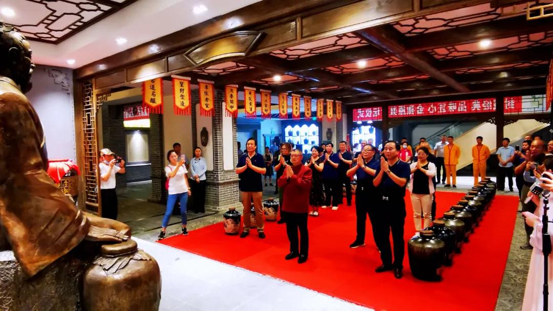 金徽酒封坛原浆60度价格,金徽酒存几年比较好喝