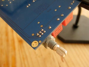 为书房DIY一台简易功放，机箱采用铝塑板自己制作，简约又好声