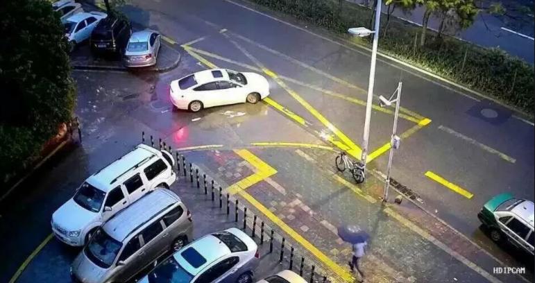 最简单家庭监控,家里远程监控器安装